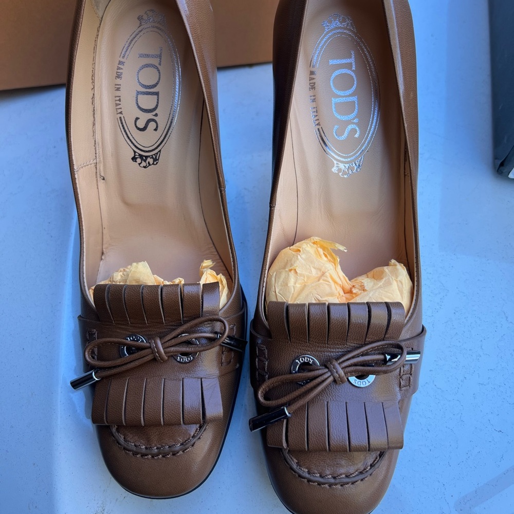 Women’s Tods heels